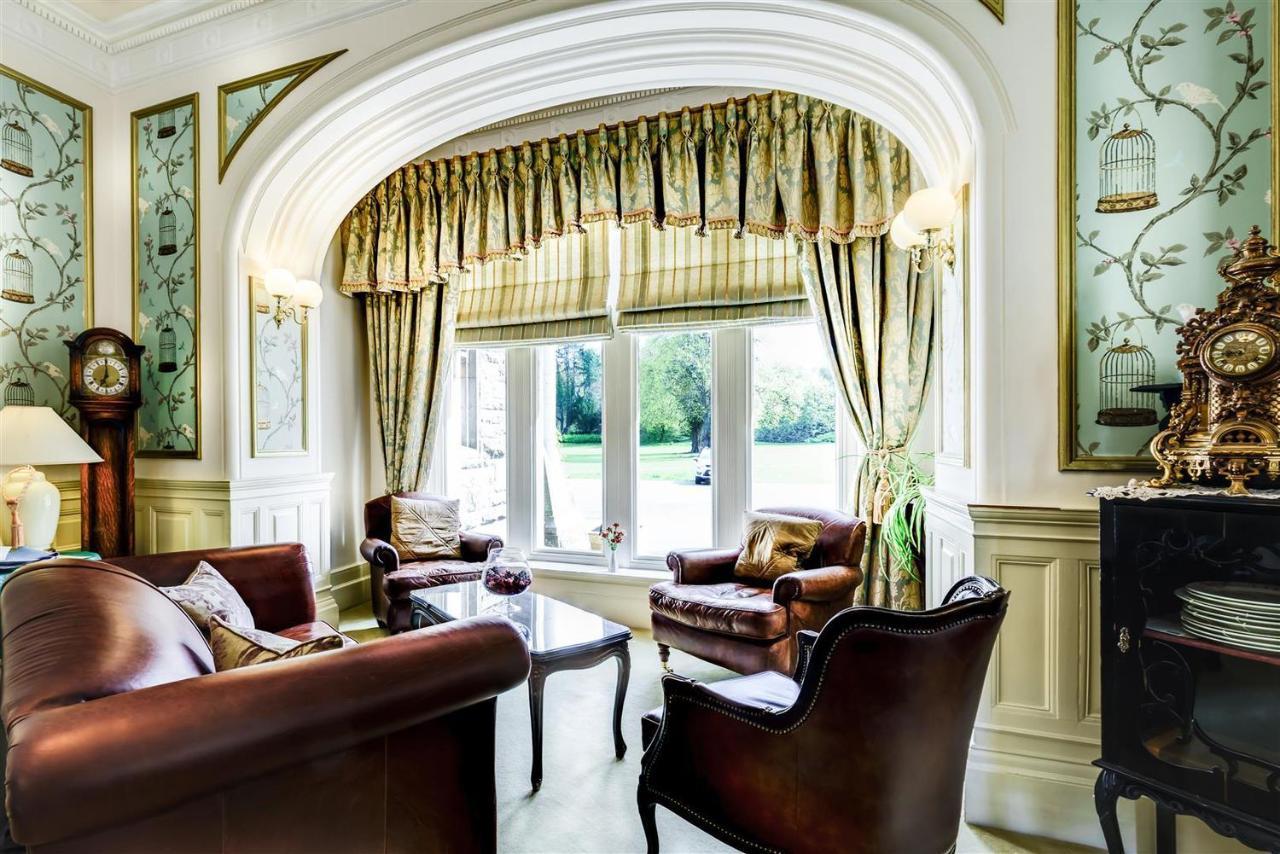 Mansion House Hotel Елджин Екстериор снимка